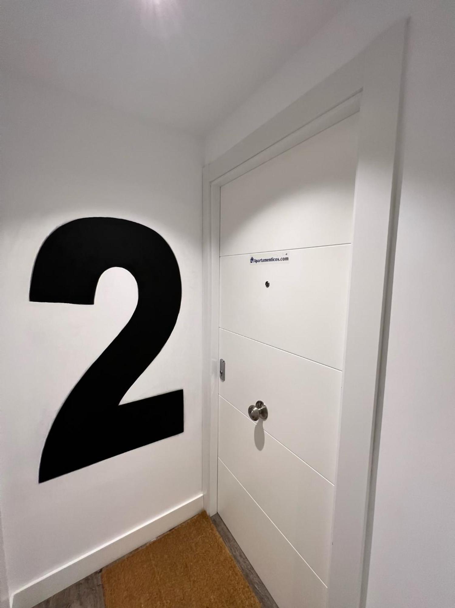 Apartamenticos El Tubo I ซาราโกซา ภายนอก รูปภาพ