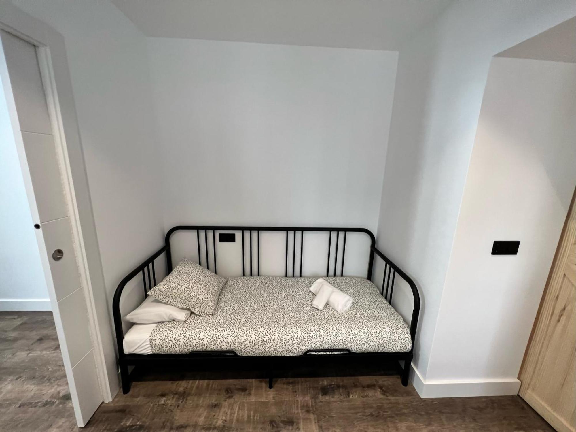 Apartamenticos El Tubo I ซาราโกซา ภายนอก รูปภาพ
