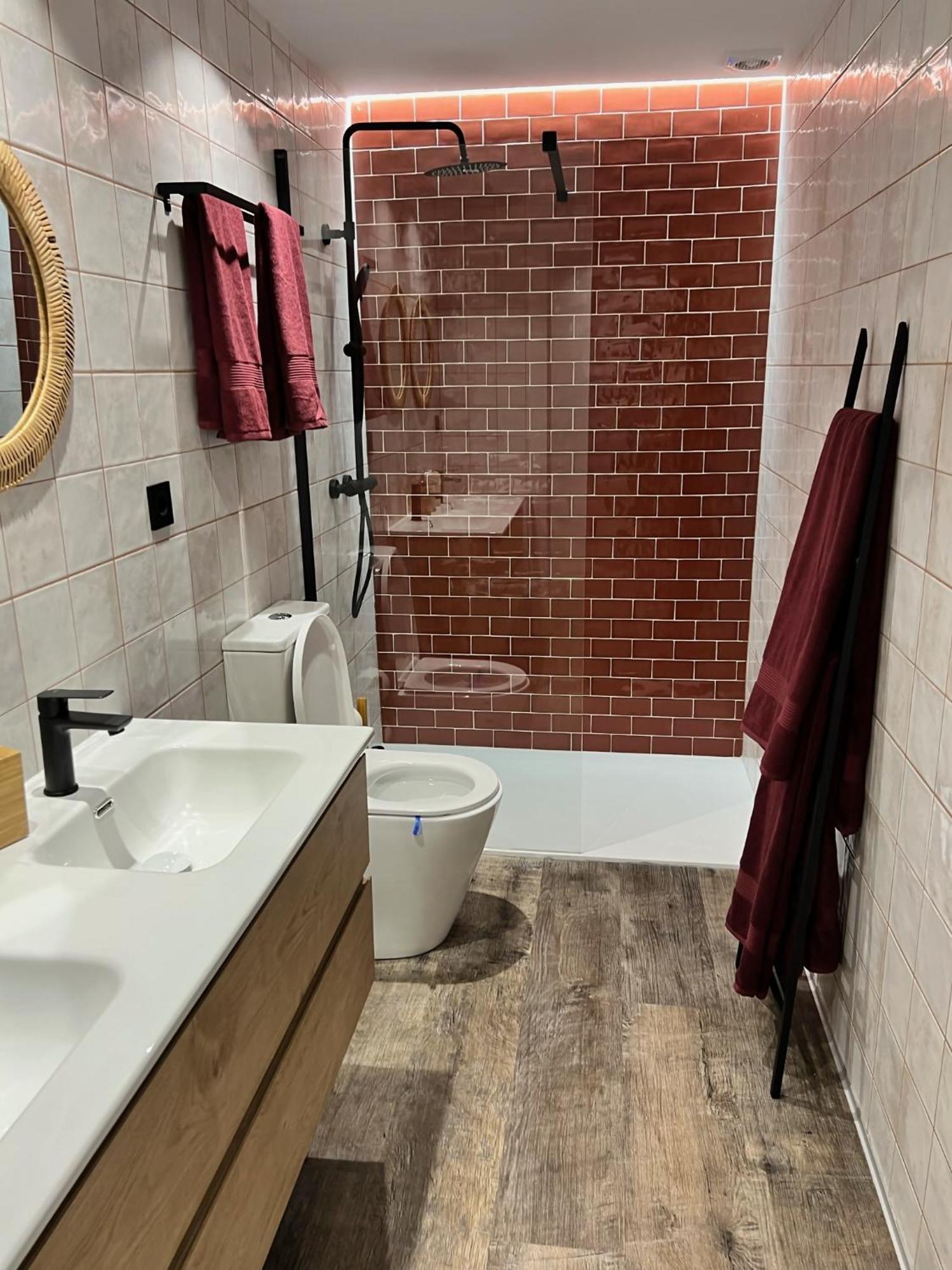 Apartamenticos El Tubo I ซาราโกซา ภายนอก รูปภาพ