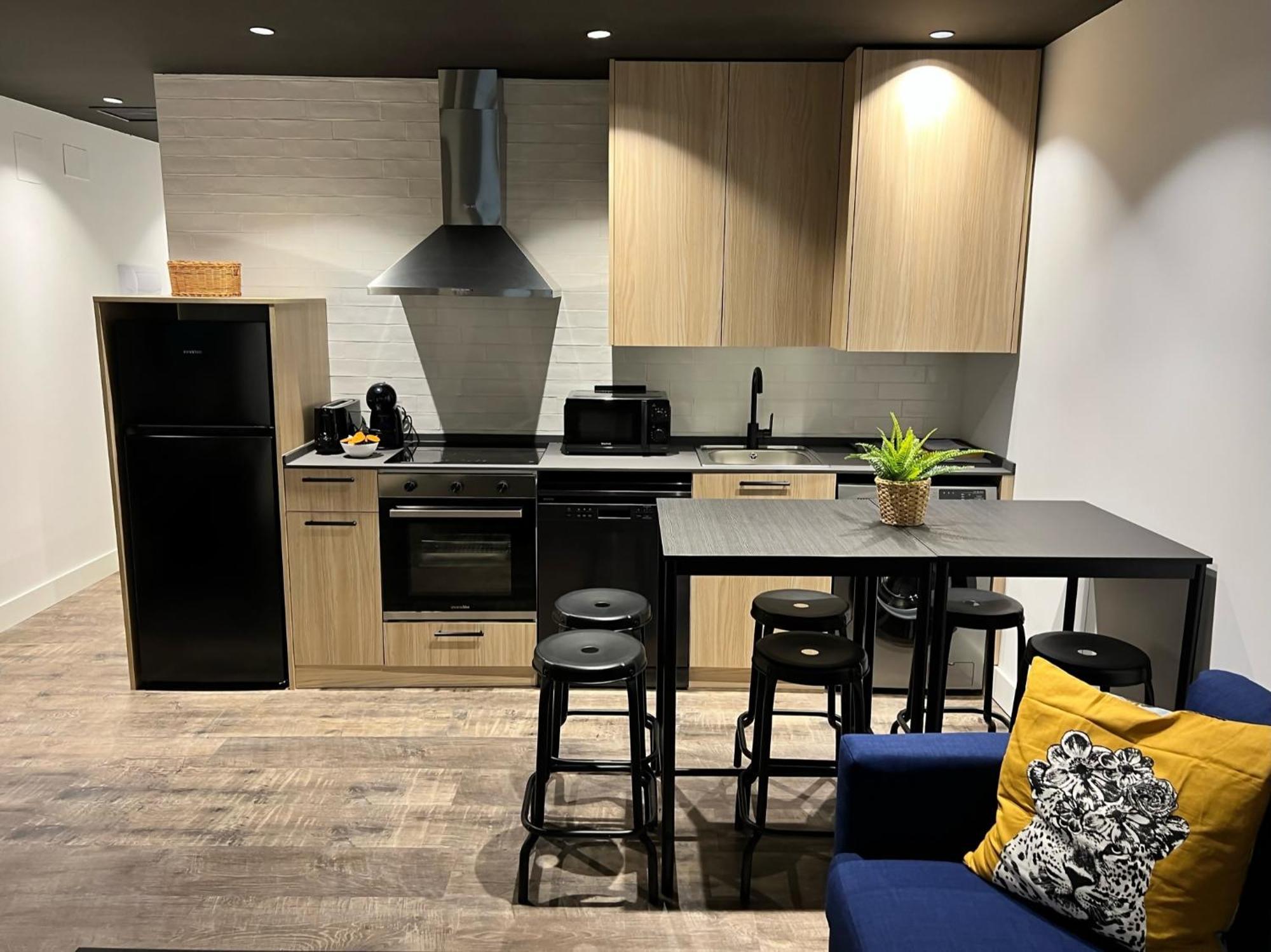 Apartamenticos El Tubo I ซาราโกซา ภายนอก รูปภาพ